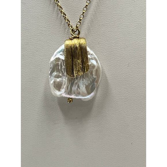 White Baroque Pearl 
Gold Vermeil 925 Silver Chain Artisan Statement Necklace - Picture 8 of 10